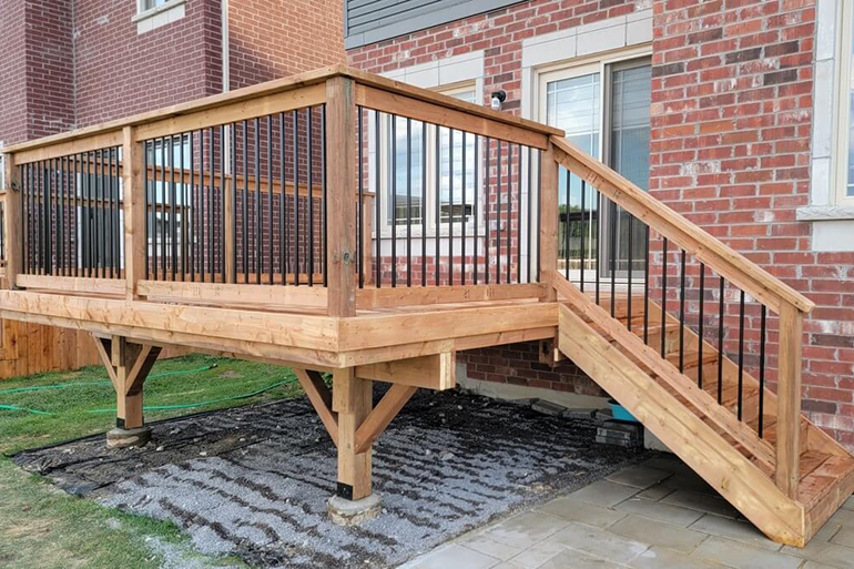 Wood / Cedar Deck